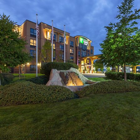 Holiday Inn Express & Suites Riverport Richmond By Ihg Extérieur photo