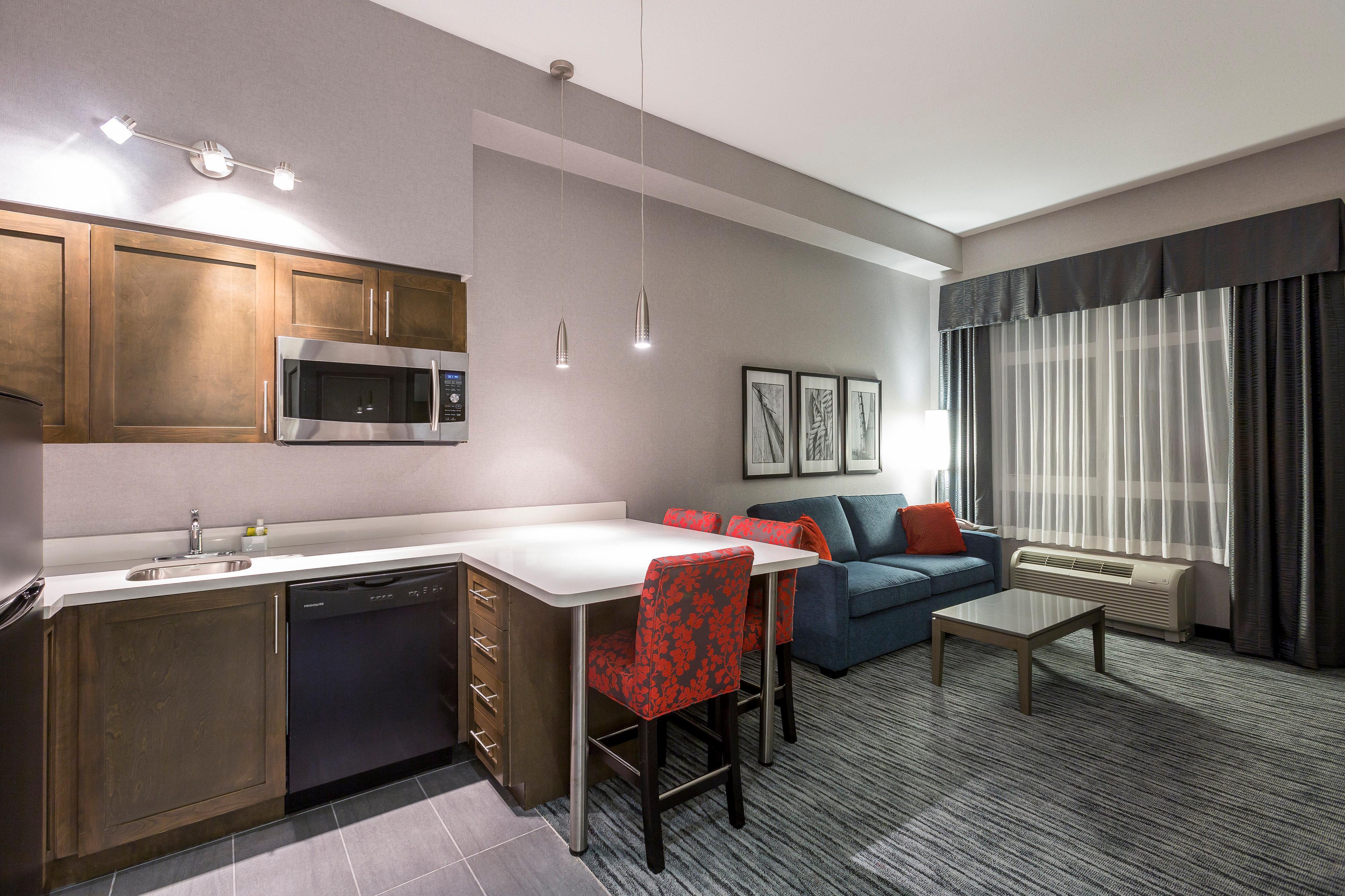 Holiday Inn Express & Suites Riverport Richmond By Ihg Extérieur photo