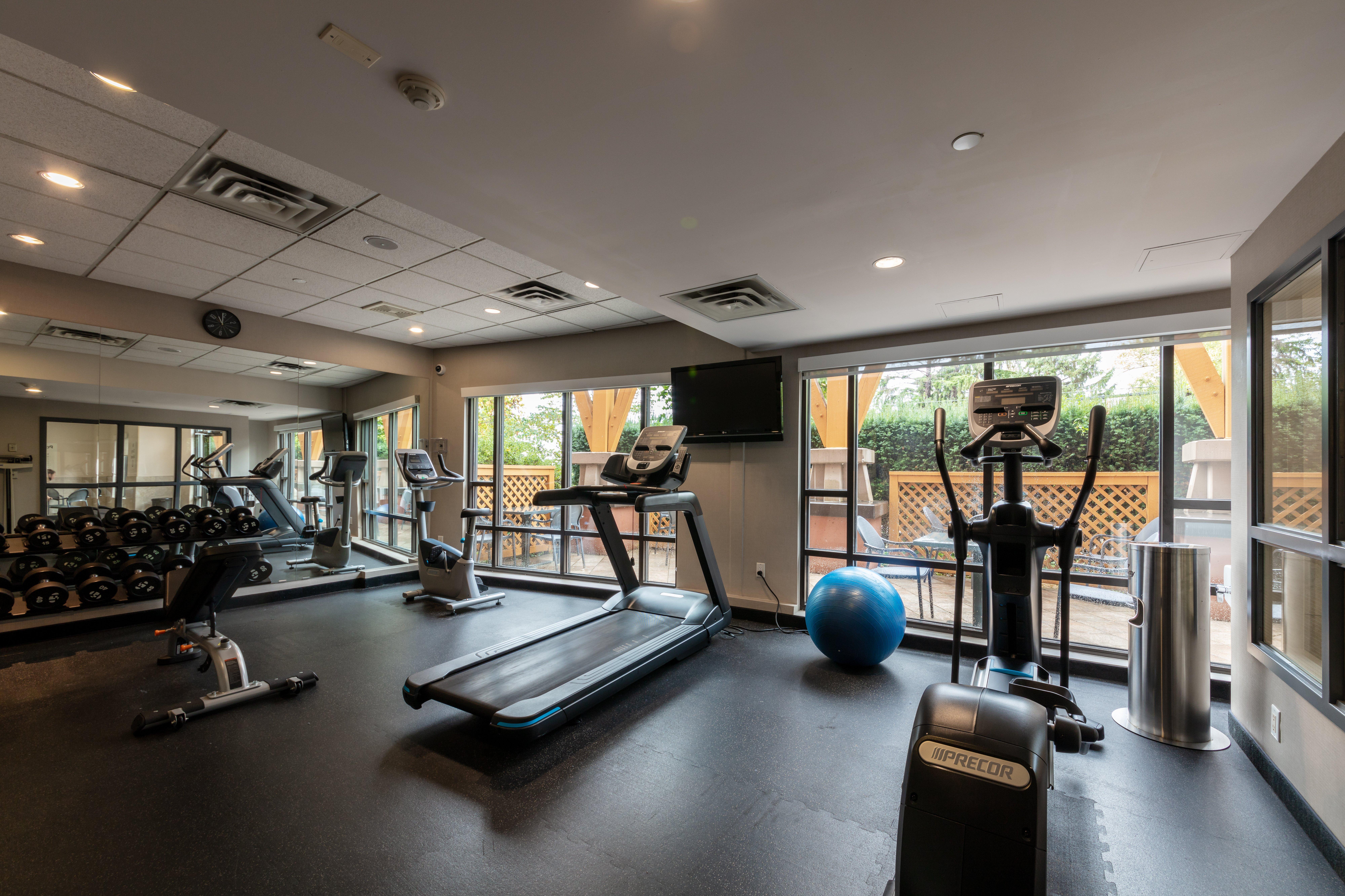 Holiday Inn Express & Suites Riverport Richmond By Ihg Extérieur photo
