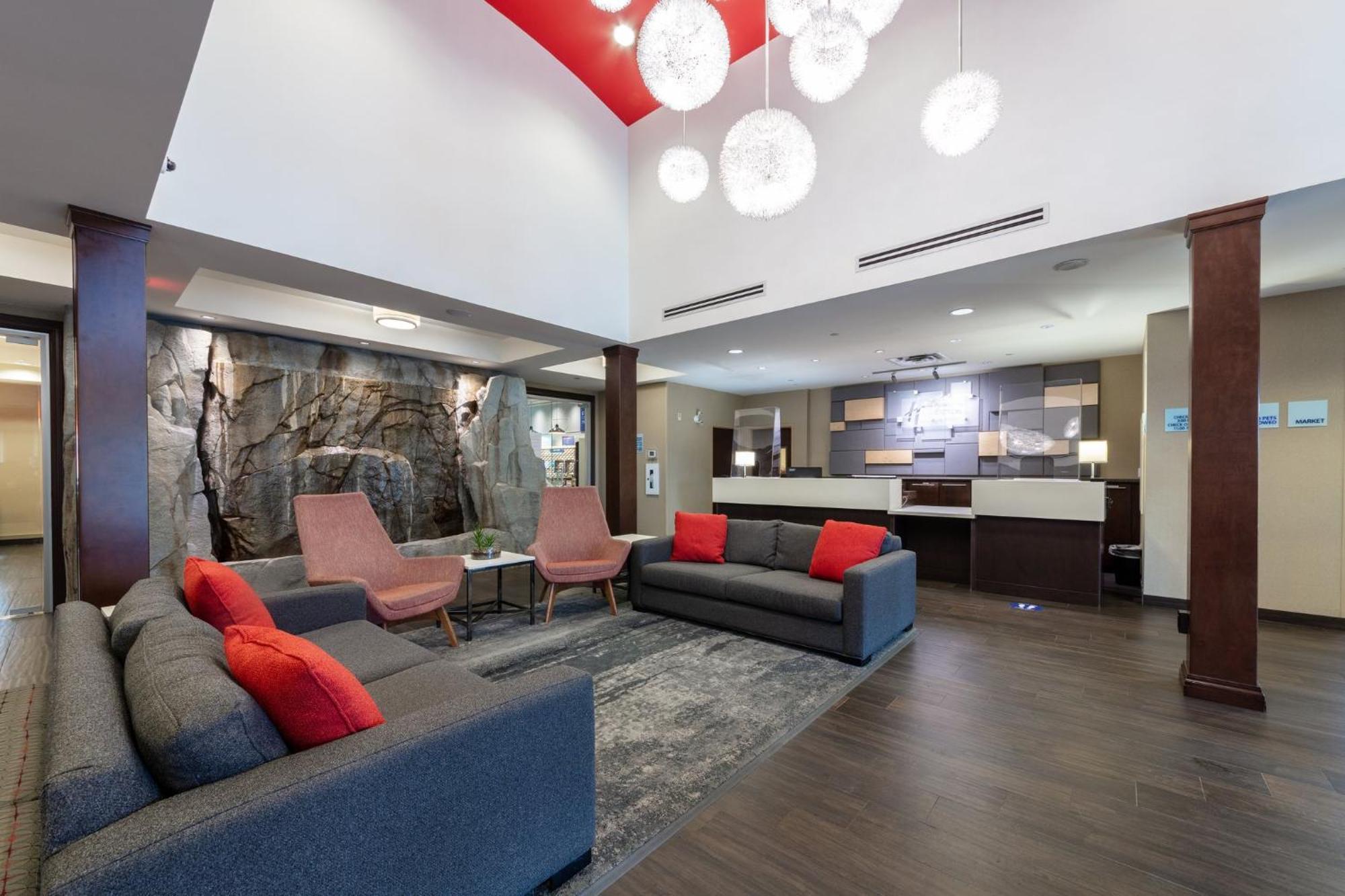 Holiday Inn Express & Suites Riverport Richmond By Ihg Extérieur photo